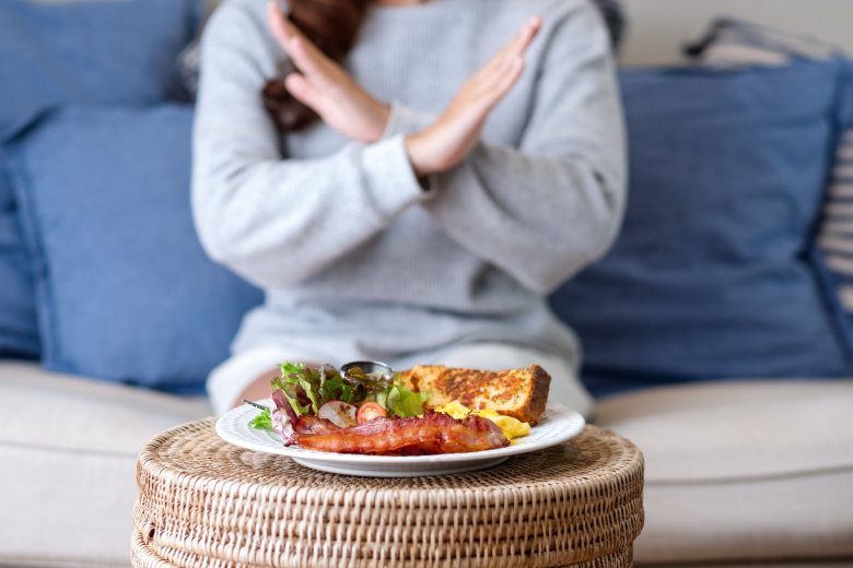 Диетолог предупредила об опасности экспресс-диет