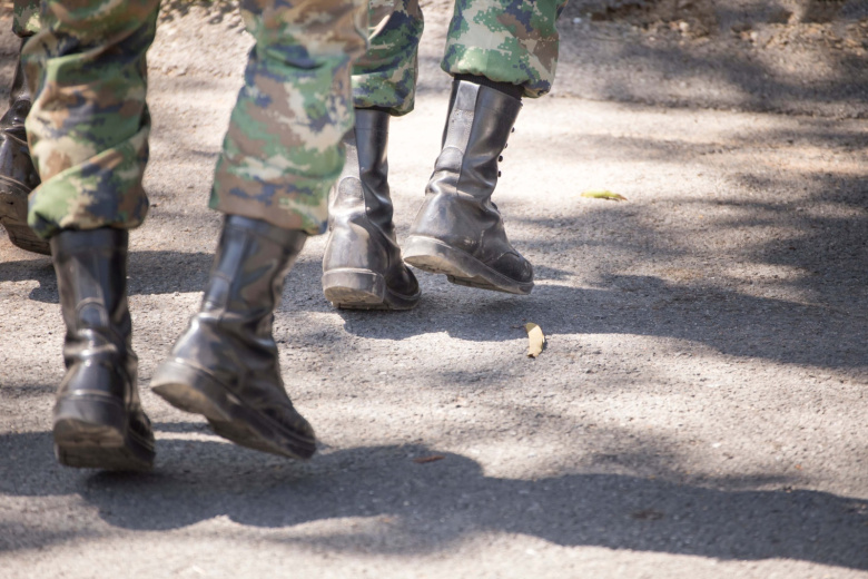 «Человек по 10 в день»: пленный украинец раскрыл масштабы бегства в ВСУ