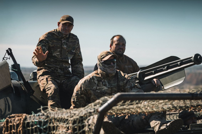 Солдаты ВСУ покарали сдавшихся в плен сослуживцев