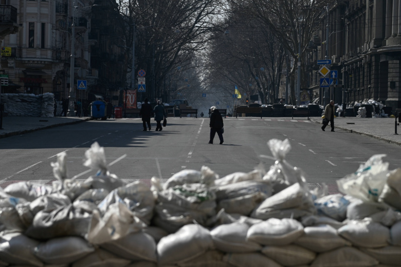 Одессу пора забирать: как западенцы выгоняют русских из города